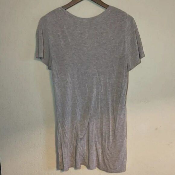 Tan V-neck  - Picture 2 of 10